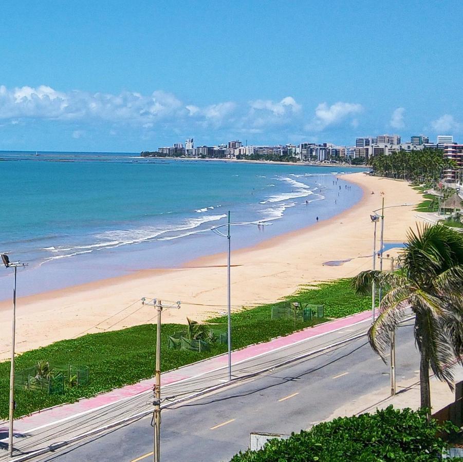 Flat Em Hotel De Luxo Beira Mar Da Grife Ritz Suites Com Vista Ampla Para Todo O Mar Da Cruz Das Almas, Jatiuca E Ponta Verde, Com Toda Estrutura De Um Hotel Lindo E Arrojado, Academia, Piscina E Muito Mais, Venha Viver Essa Experiencia Incrivel! Maceio  Ngoại thất bức ảnh