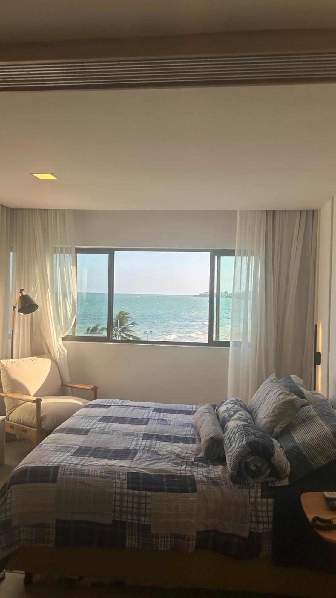 Flat Em Hotel De Luxo Beira Mar Da Grife Ritz Suites Com Vista Ampla Para Todo O Mar Da Cruz Das Almas, Jatiuca E Ponta Verde, Com Toda Estrutura De Um Hotel Lindo E Arrojado, Academia, Piscina E Muito Mais, Venha Viver Essa Experiencia Incrivel! Maceio  Ngoại thất bức ảnh